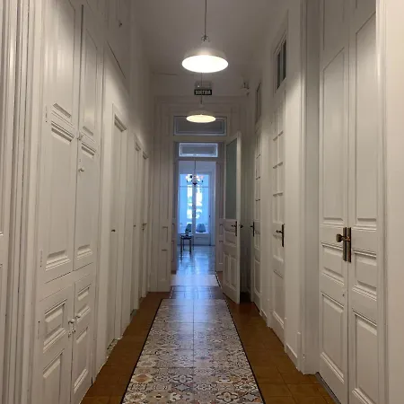 Hostel Coimpact Coliving Bruc *